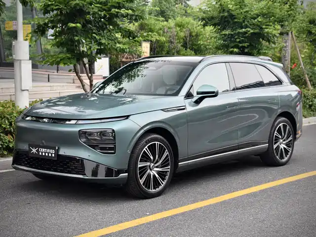 2023 Xpeng G9