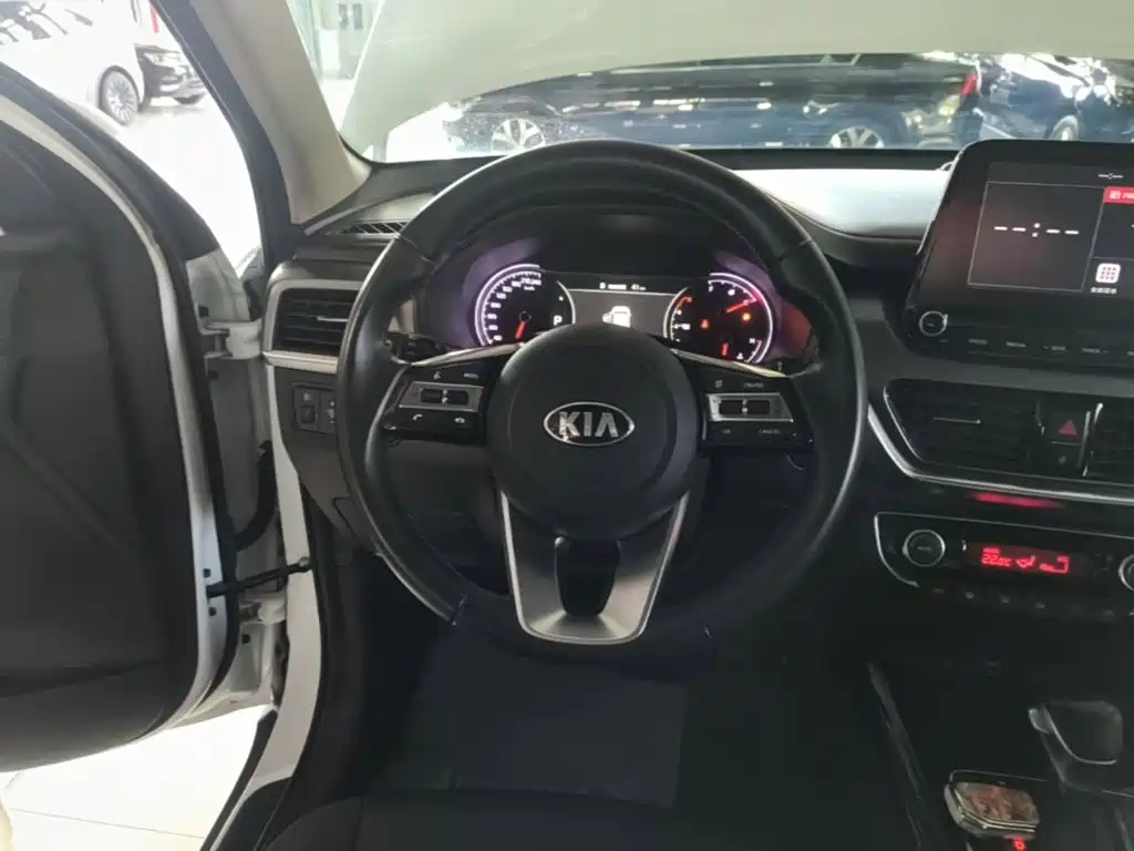 Kia Sportage — миниатюра 11