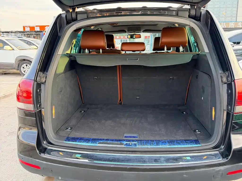 Volkswagen Touareg — миниатюра 15