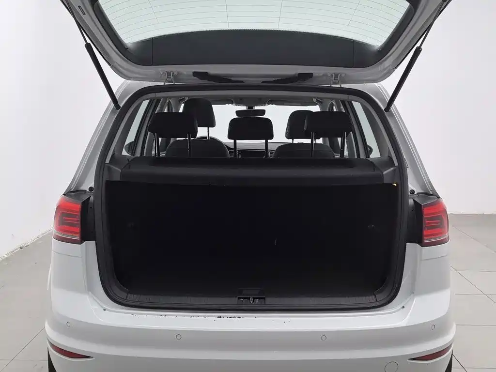 Volkswagen Golf Sportsvan — миниатюра 16