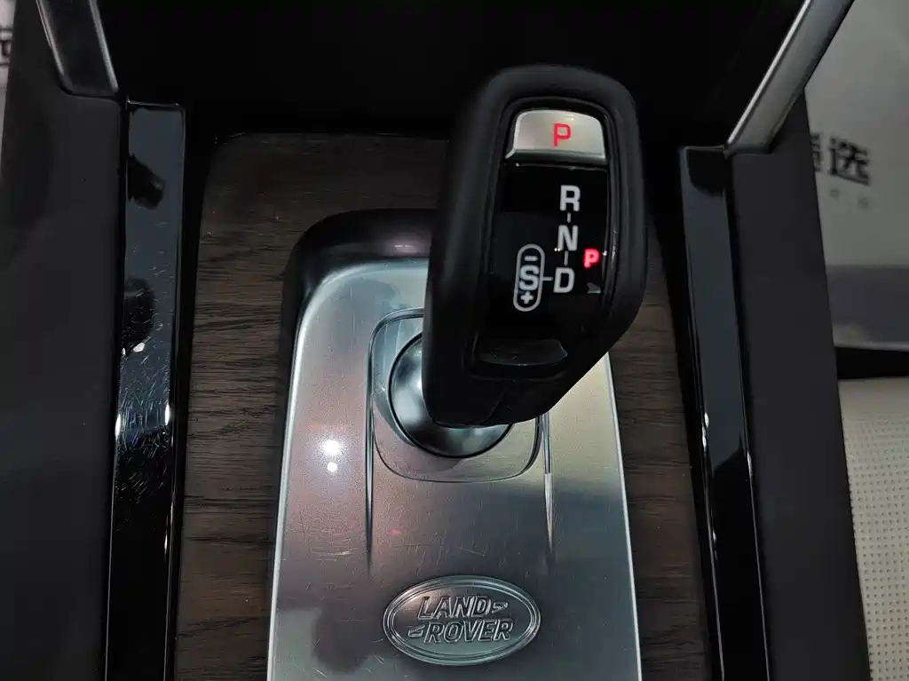 Land Rover Discovery Sport — миниатюра 22