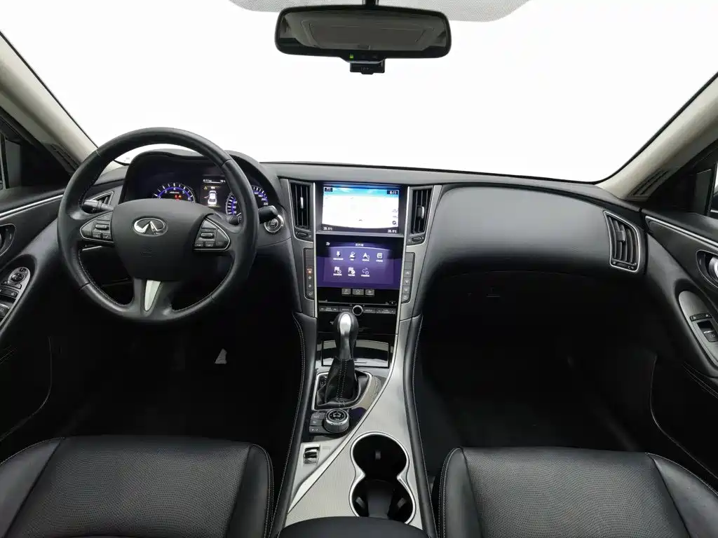 Infiniti Q50L — миниатюра 5