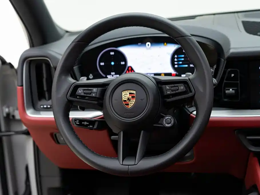 Porsche Cayenne — миниатюра 15