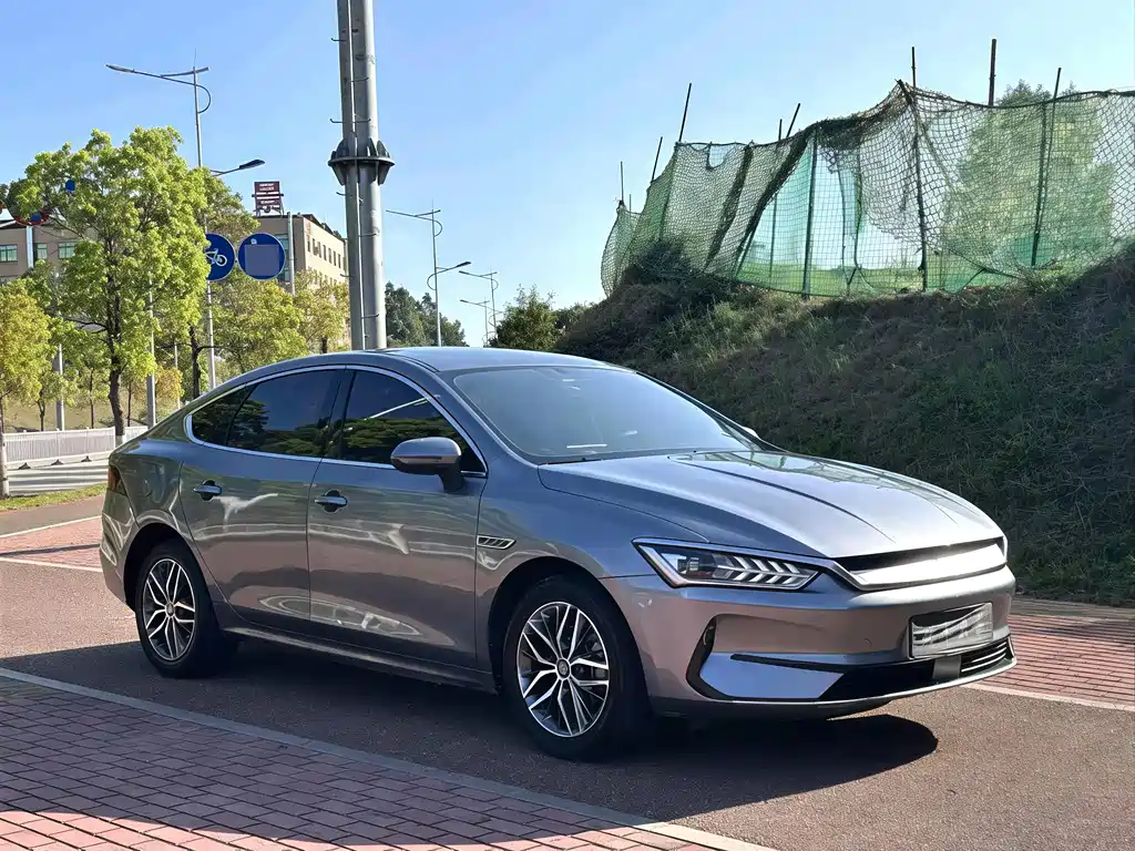 BYD Qin Plus PLUS 2021 EV 500KM Luxury