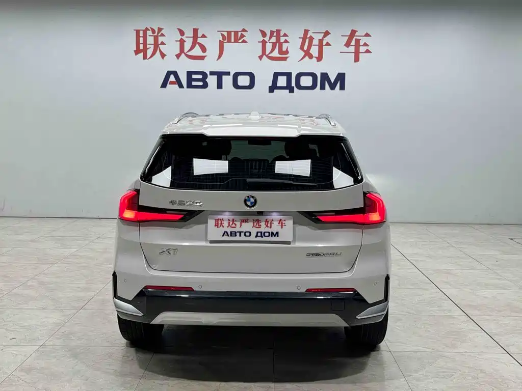 BMW X1 — миниатюра 5