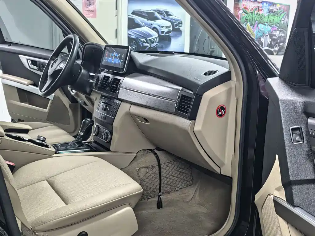 Mercedes-Benz GLK 2011 GLK 300 4MATIC Luxury
