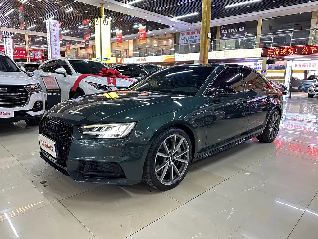 Audi S4