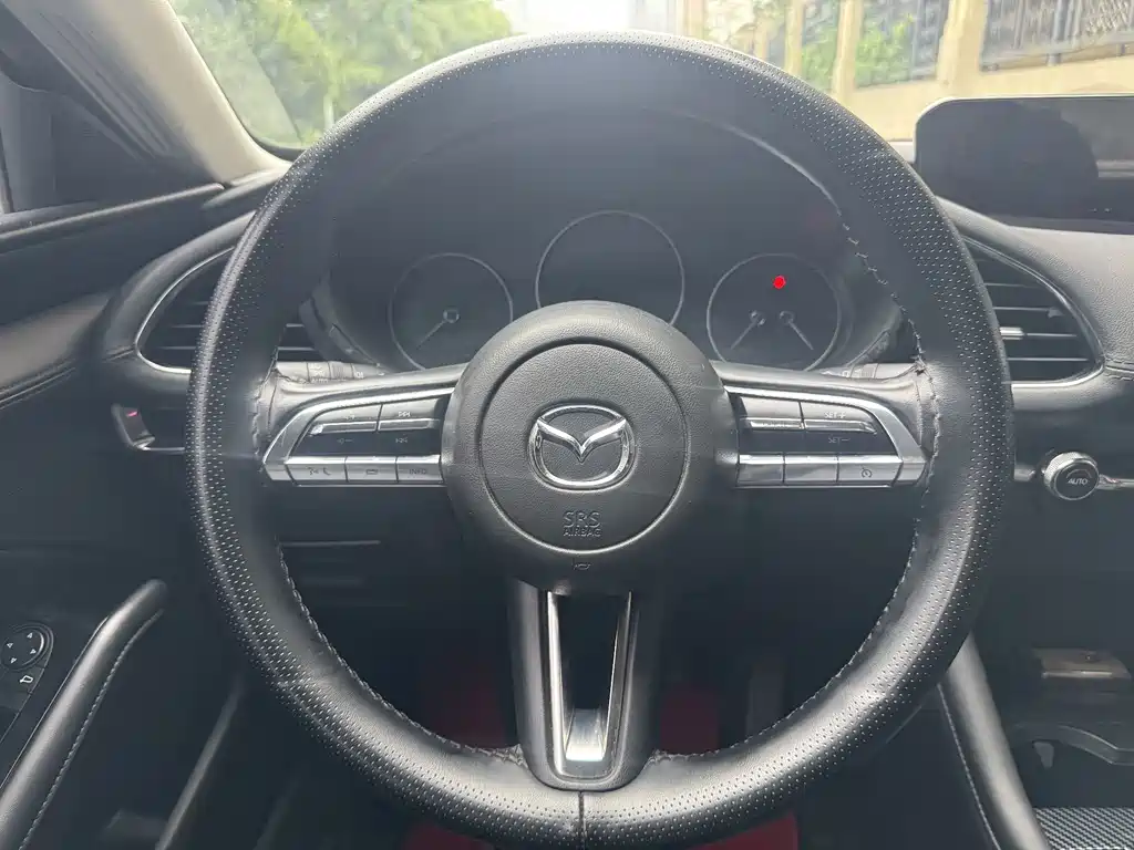 Mazda 3 Axela — миниатюра 13
