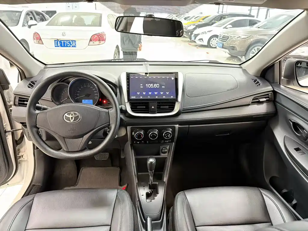Toyota Vios FS — миниатюра 9