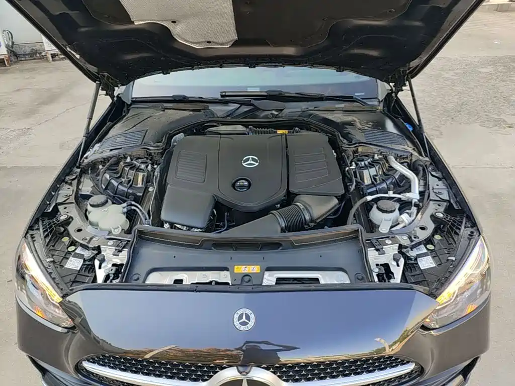 Mercedes-Benz C-Class — миниатюра 20