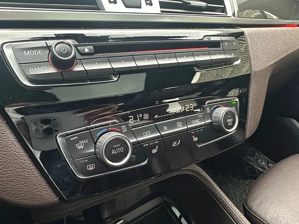BMW X1 — миниатюра 20