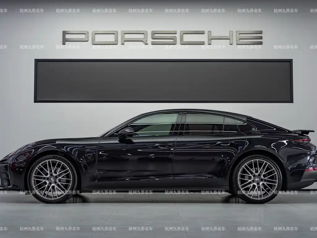 Porsche Panamera — миниатюра 8