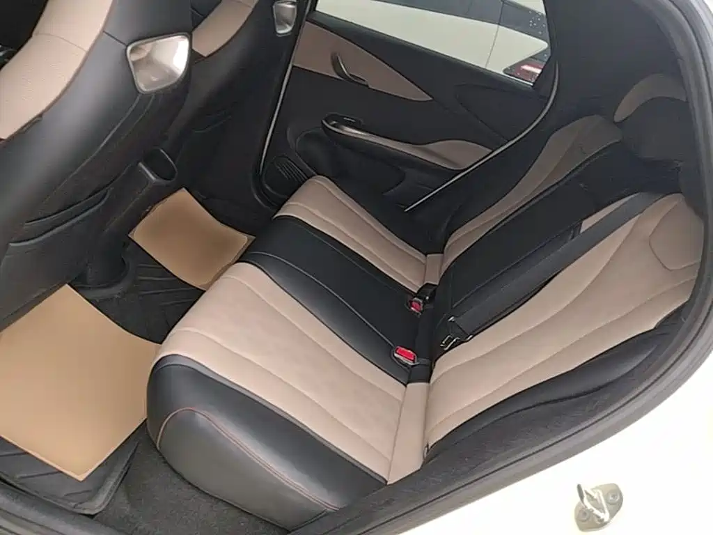 BYD Dolphin — миниатюра 17