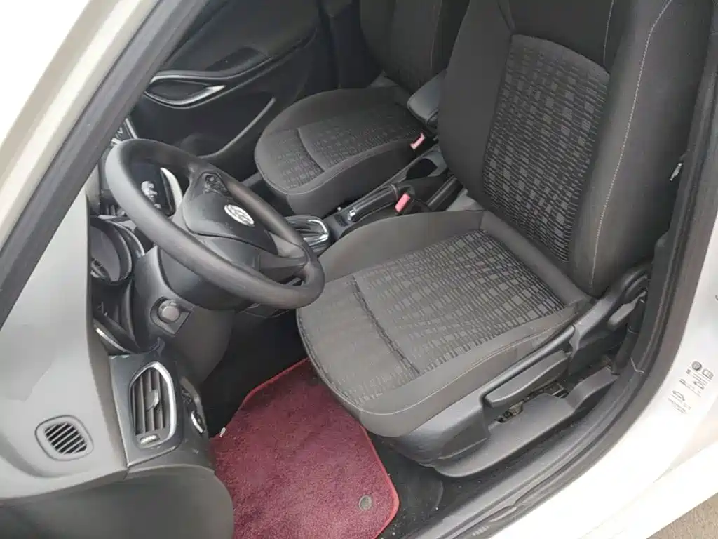Buick Verano — миниатюра 15