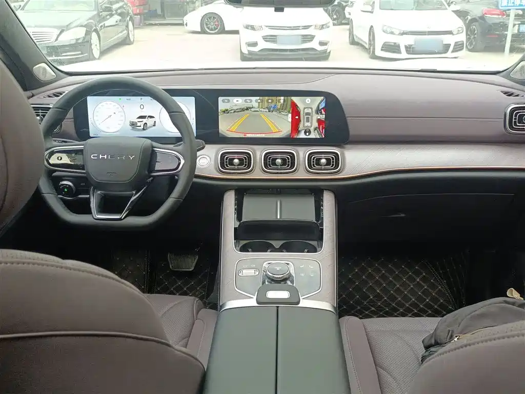 Chery Tiggo 9 9 2025 2.0T AT Premium 5 мест
