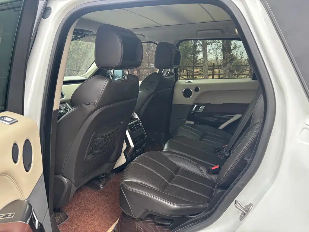 Land Rover Sport — миниатюра 3
