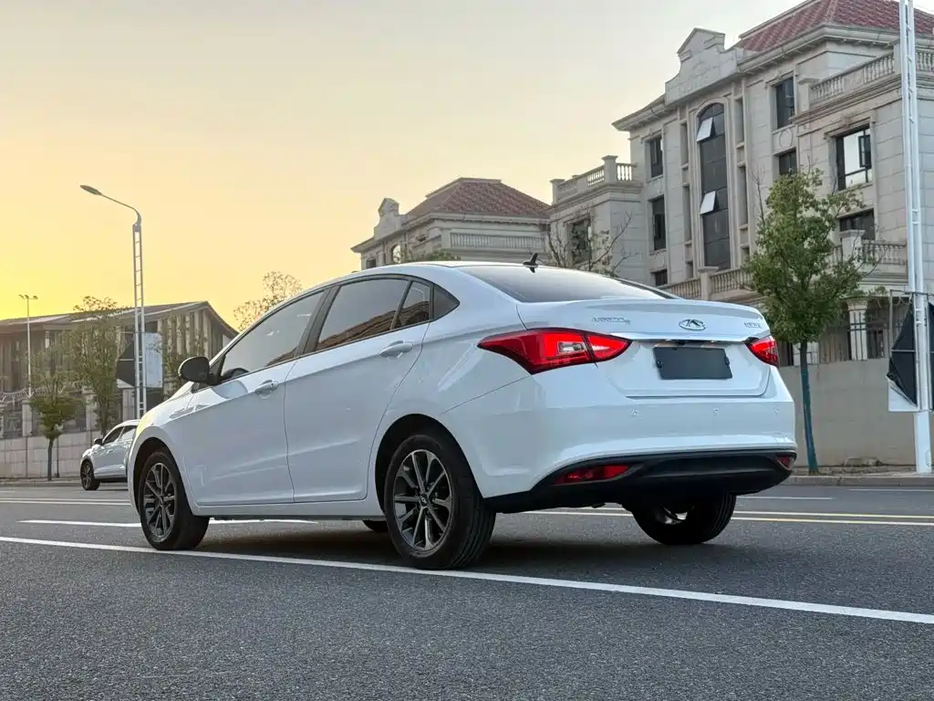Chery Arrizo 5 — миниатюра 9