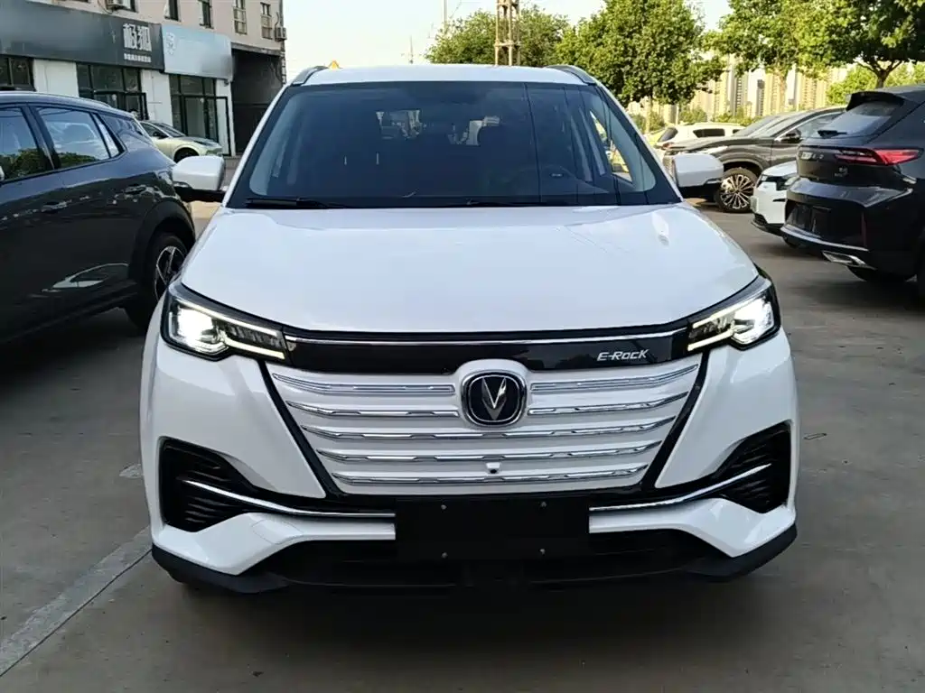 Changan CS55 EV — миниатюра 3