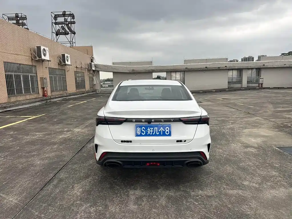 Geely Binrui — миниатюра 8