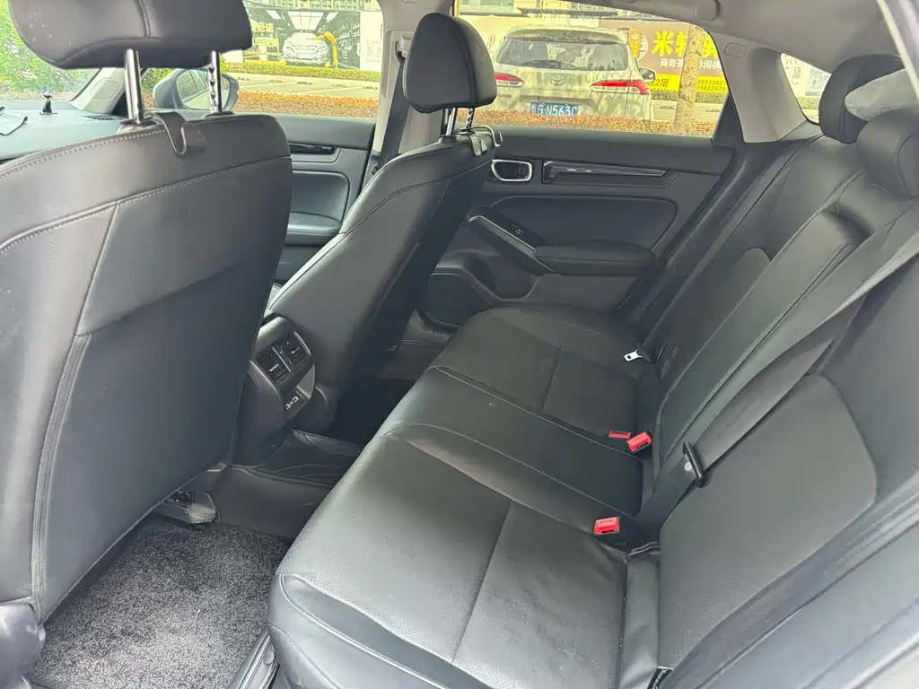 Honda Integra — миниатюра 8