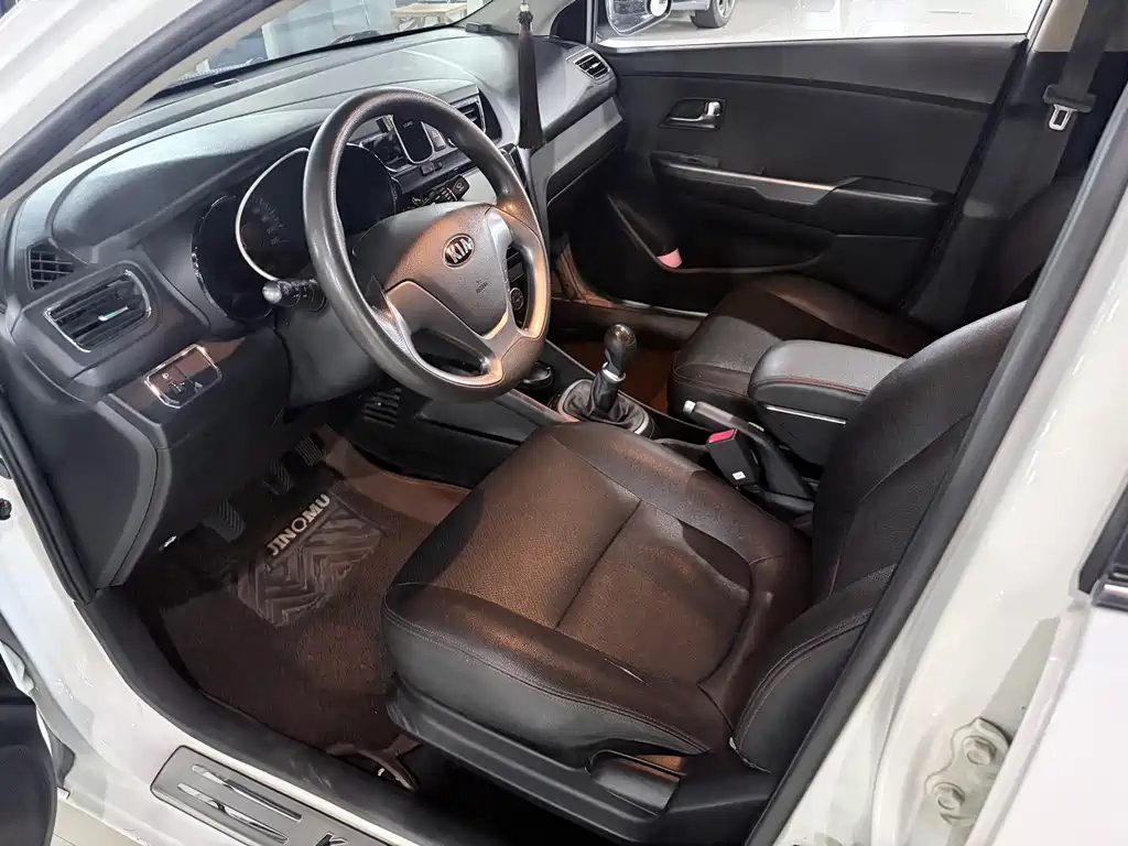 Kia K2 — миниатюра 3