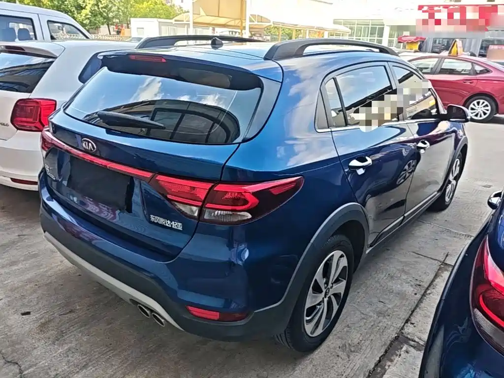 Kia KX Cross — миниатюра 7