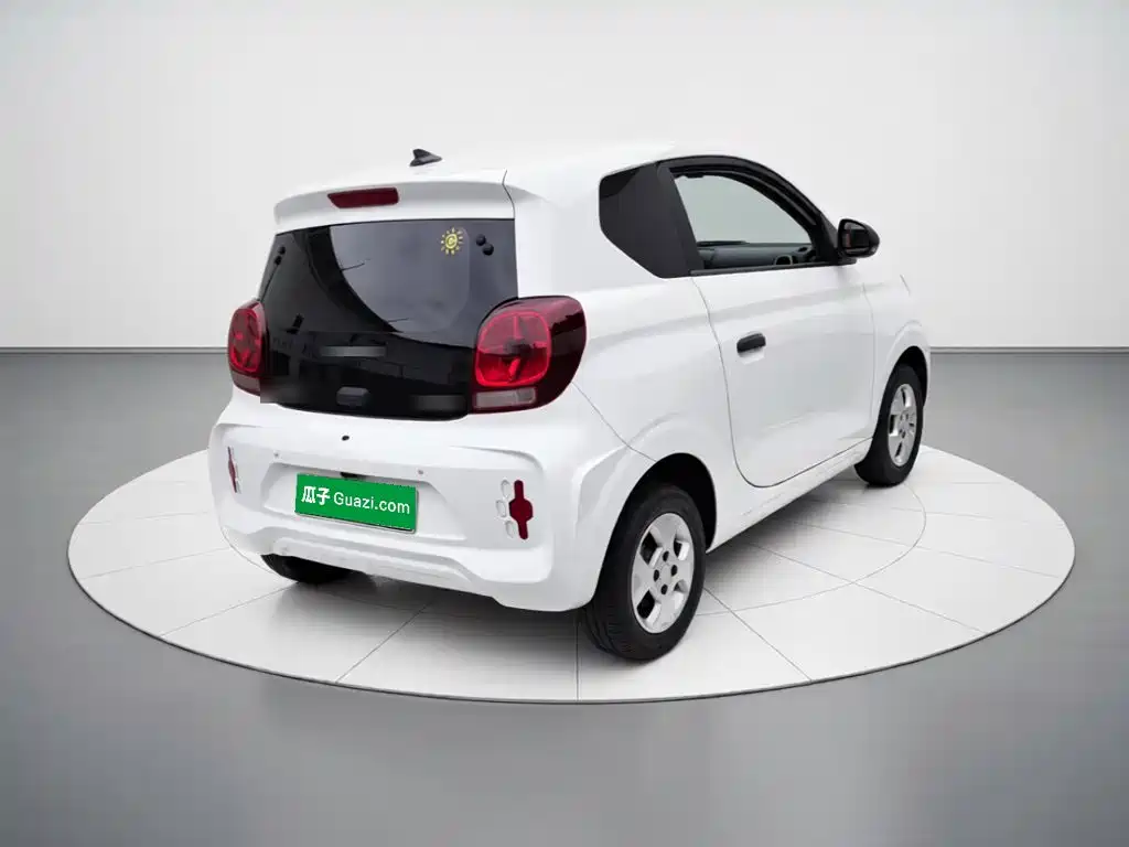 Roewe Clever — миниатюра 4