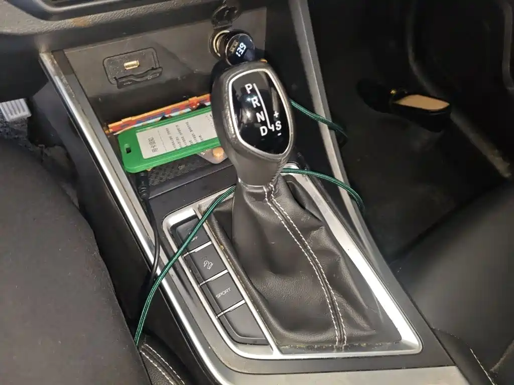 Geely Vision X3 — миниатюра 7