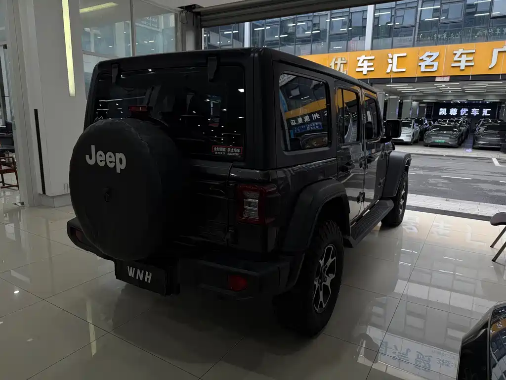 Jeep Wrangler — миниатюра 4
