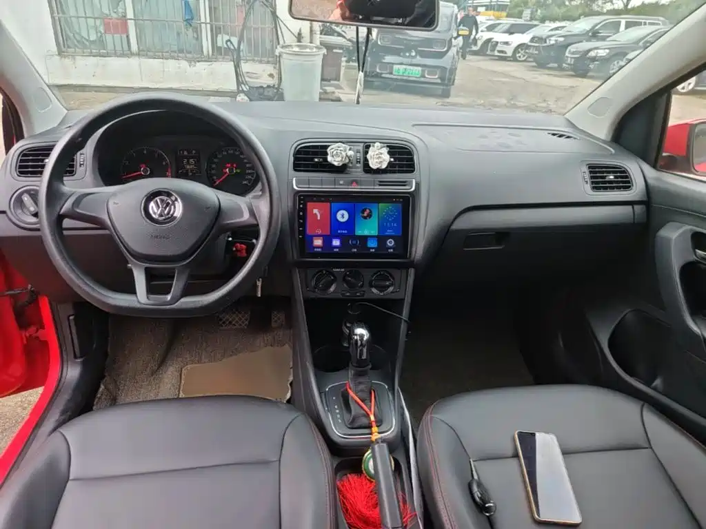 Volkswagen Polo — миниатюра 10