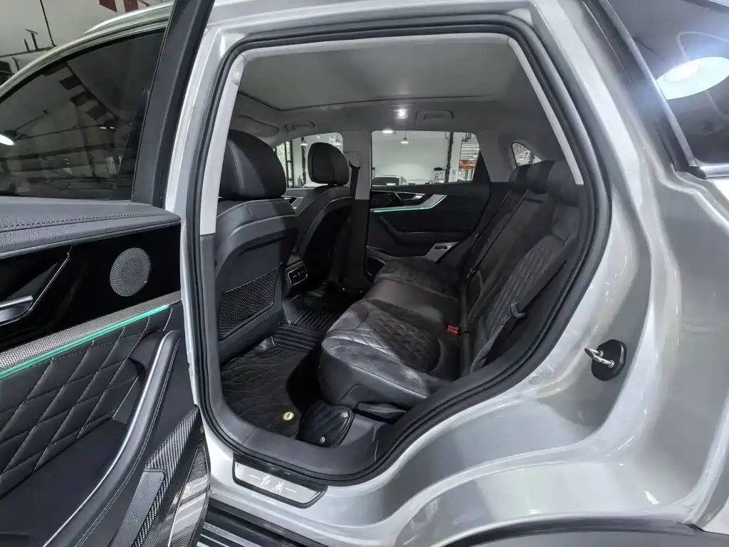 Hongqi Hongqi HS5 — миниатюра 16
