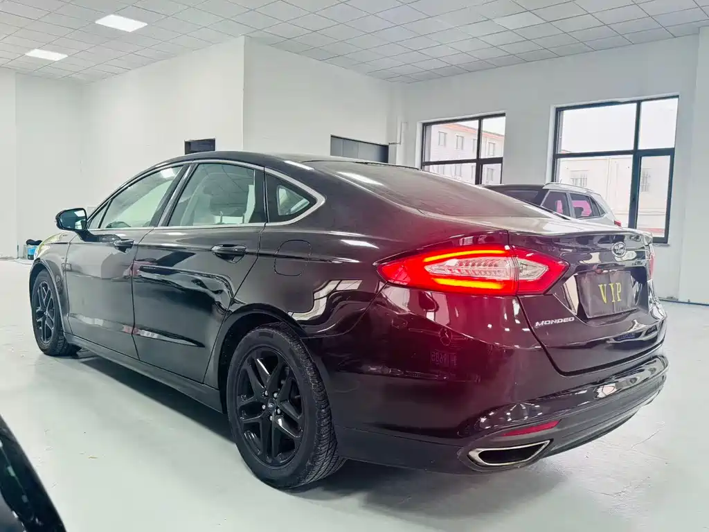 Ford Mondeo 2013 1.5L GTDi180 Fashion