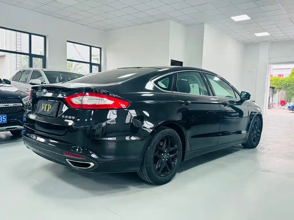 Ford Mondeo 2013 1.5L GTDi180 Fashion