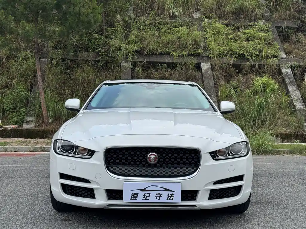 Jaguar XEL — миниатюра 3
