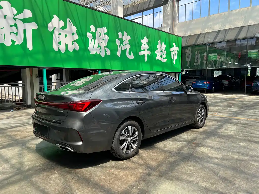 Changan Eado — миниатюра 10