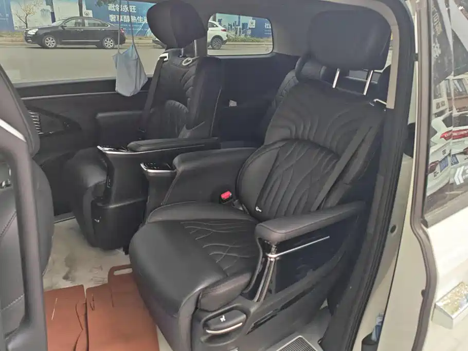 GAC Motor Trumpchi M8 — миниатюра 11