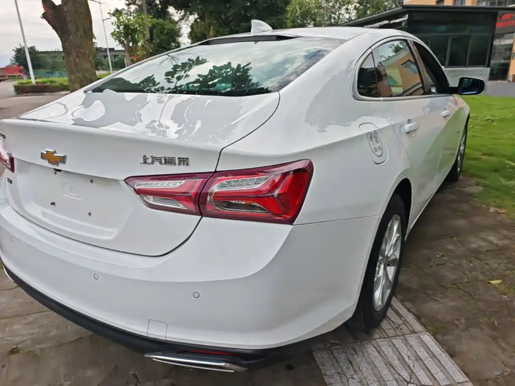 Chevrolet Malibu XL — миниатюра 8