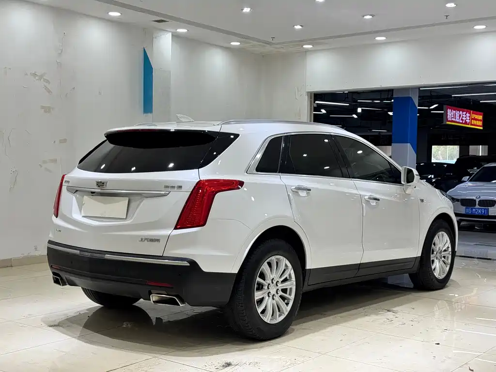 Cadillac XT5 — миниатюра 12