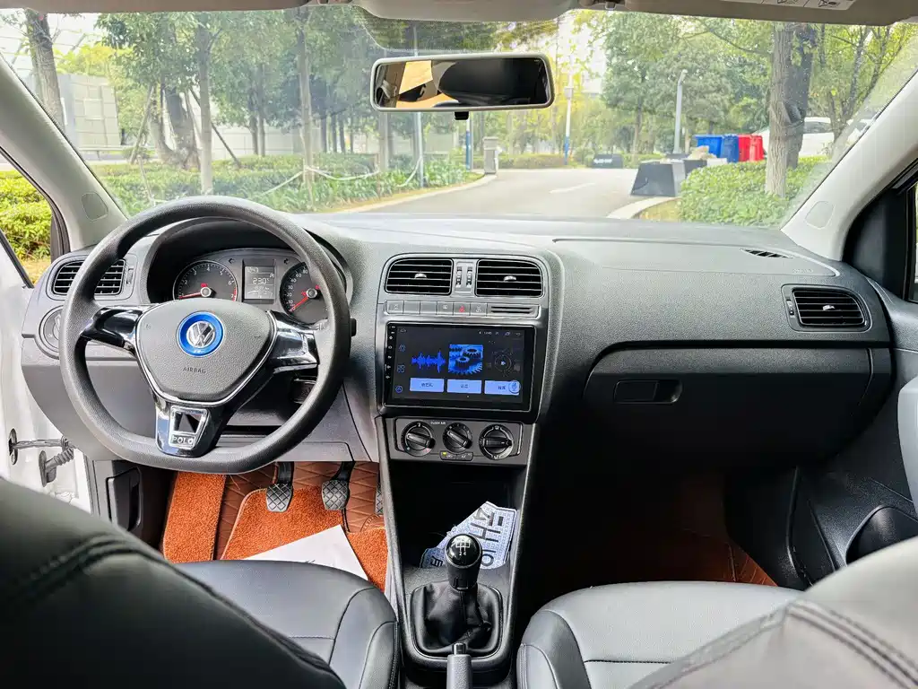 Volkswagen Polo — миниатюра 10