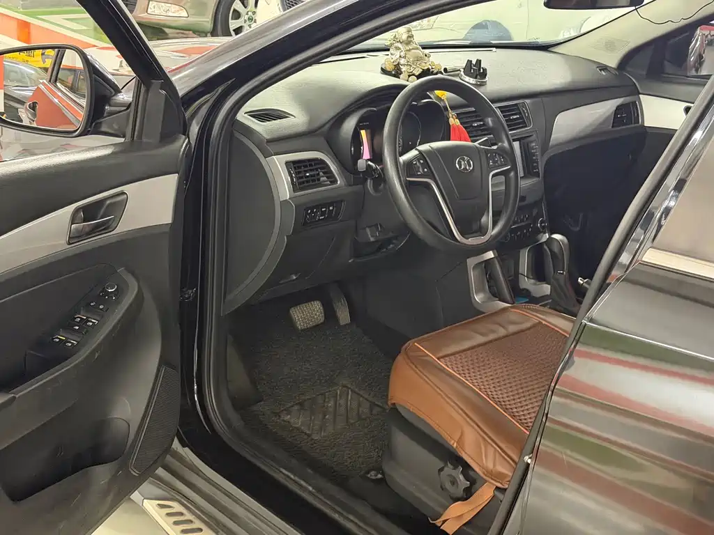 BAIC Senova X55 1.5T CVT Comfort Edition, фото 6