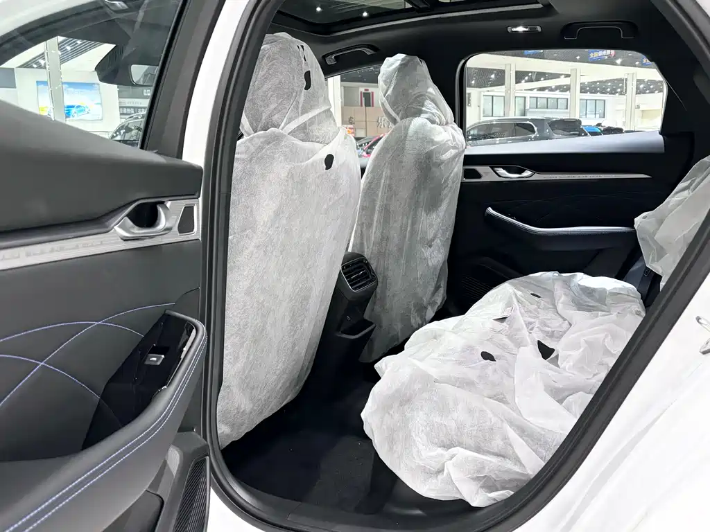 GEELY AUTOMOBILE XINGRUI