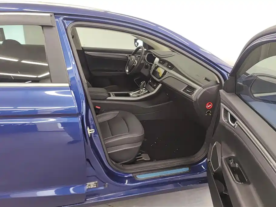 GEELY AUTOMOBILE EMGRAND GL