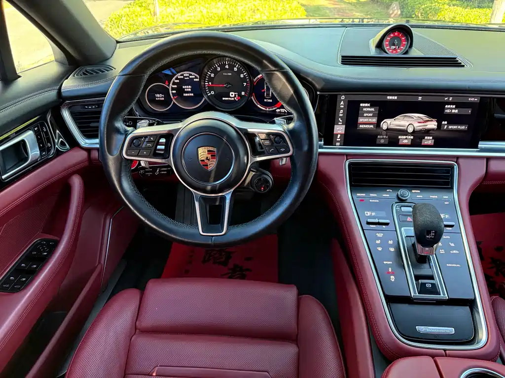Porsche Panamera — миниатюра 10
