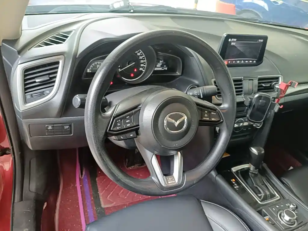 Mazda 3 Axela — миниатюра 11