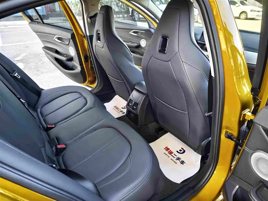 BMW 1 Series — миниатюра 12