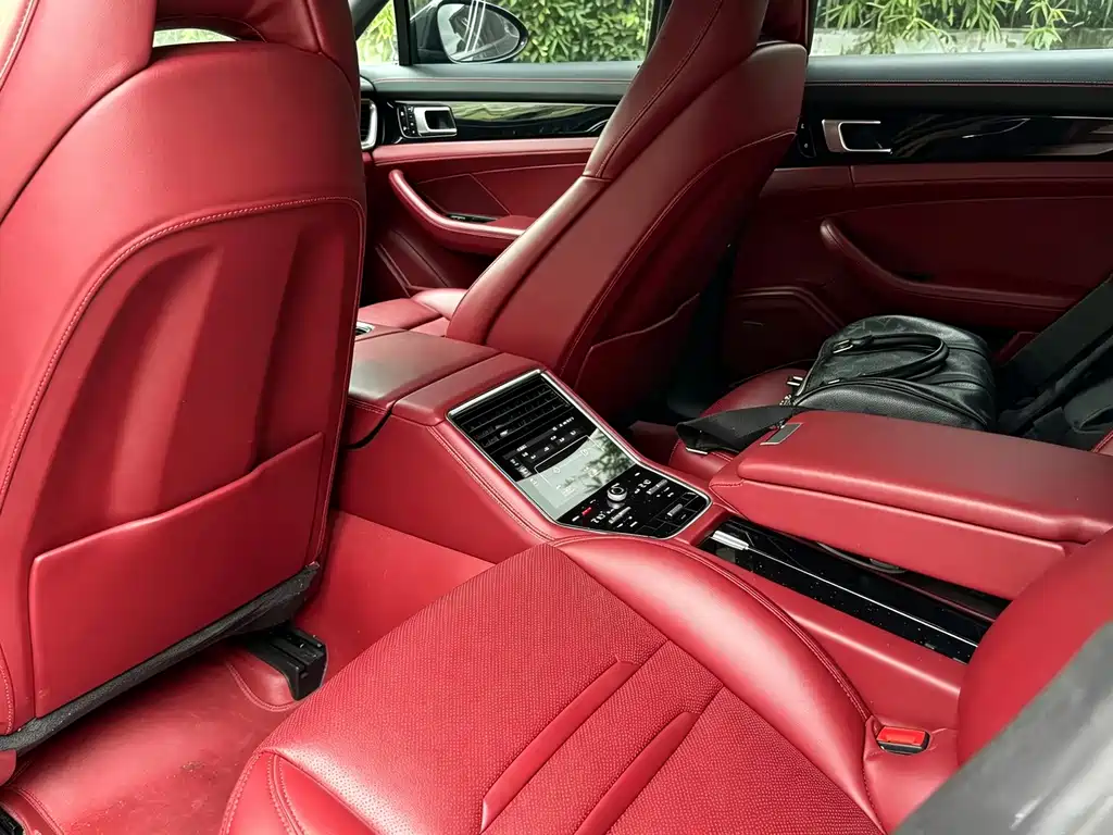 Porsche Panamera — миниатюра 3