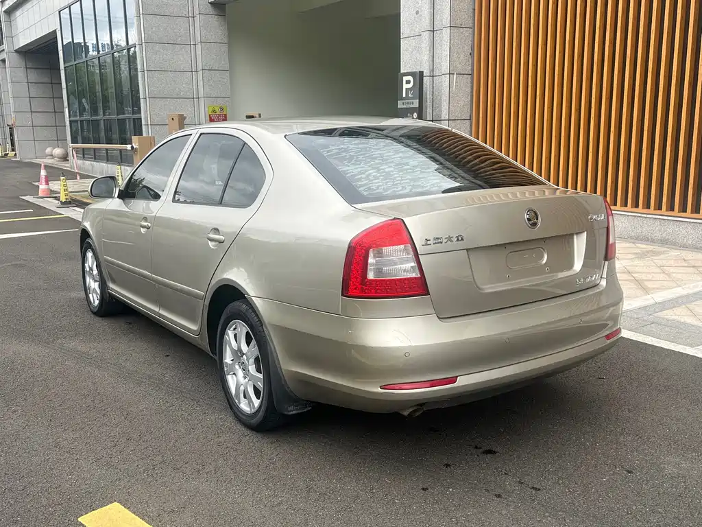 Skoda Octavia — миниатюра 4
