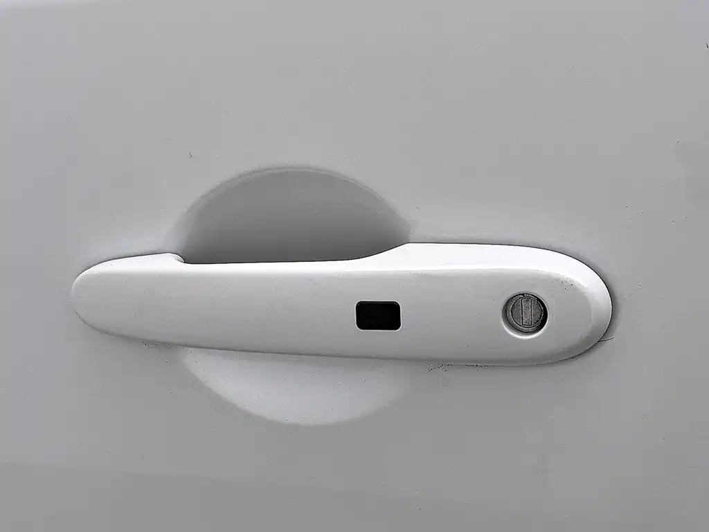 Ora Ora White Cat — миниатюра 18