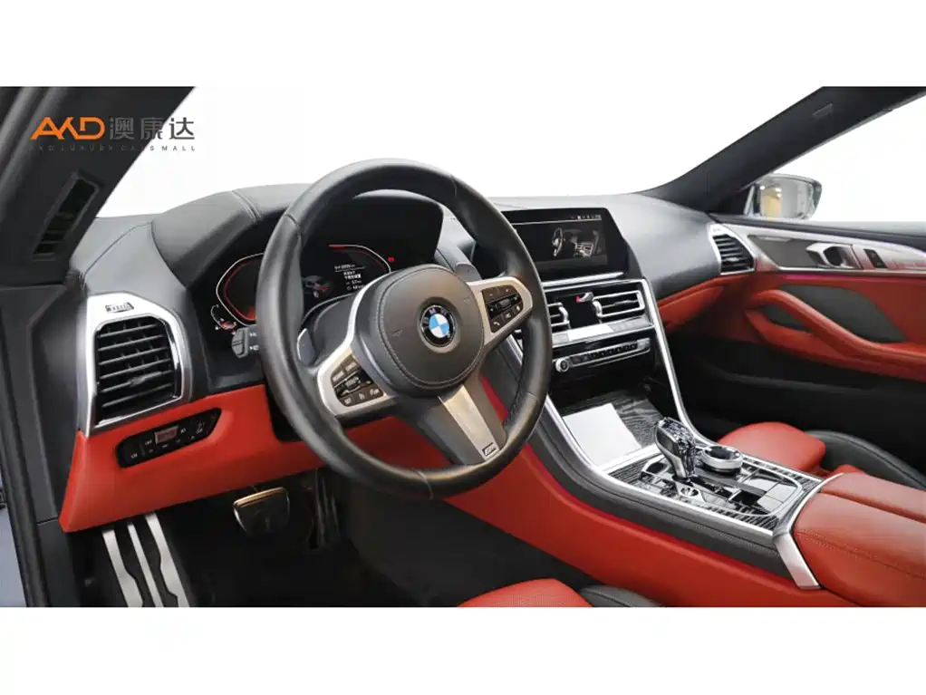 BMW 8 Series — миниатюра 6