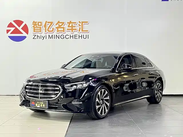 Mercedes-Benz E-Class 2024 E 300 L Luxury — фото 1